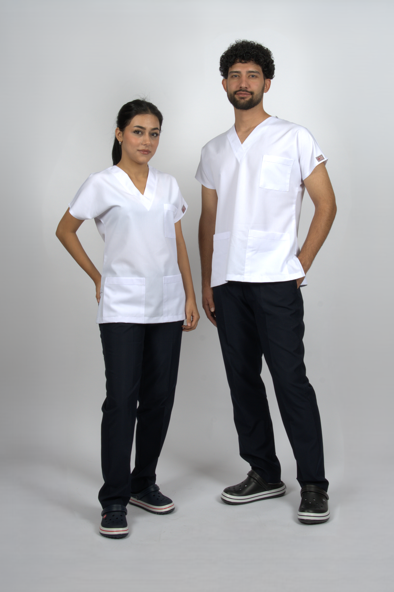 Beyaz/Lacivert Karma Flex Likralı Unisex Scrubs Doktor Hemşire Forma Takım